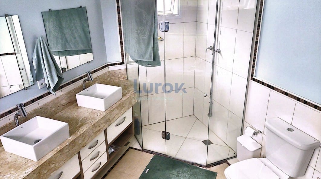 Casa, 3 quartos, 248 m² - Foto 18