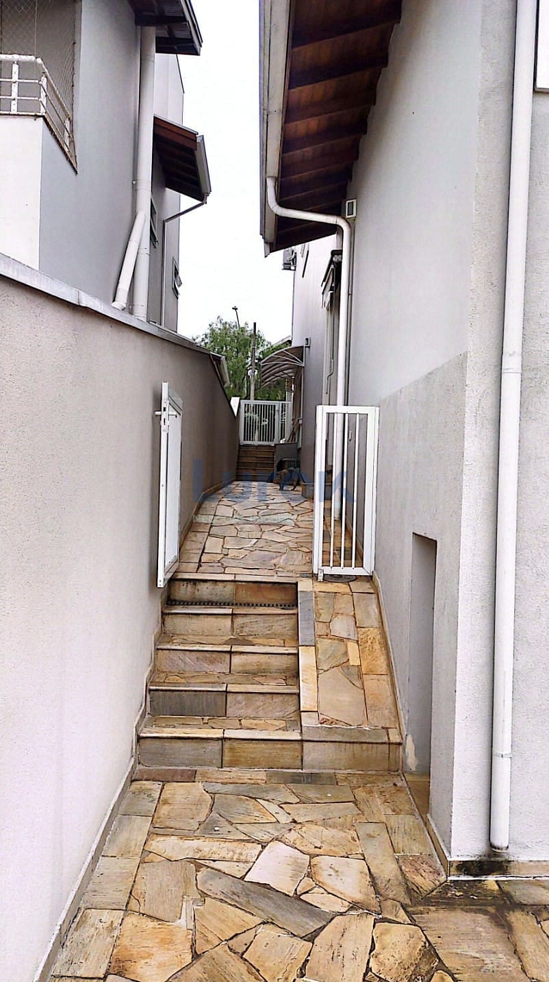 Casa, 3 quartos, 248 m² - Foto 22