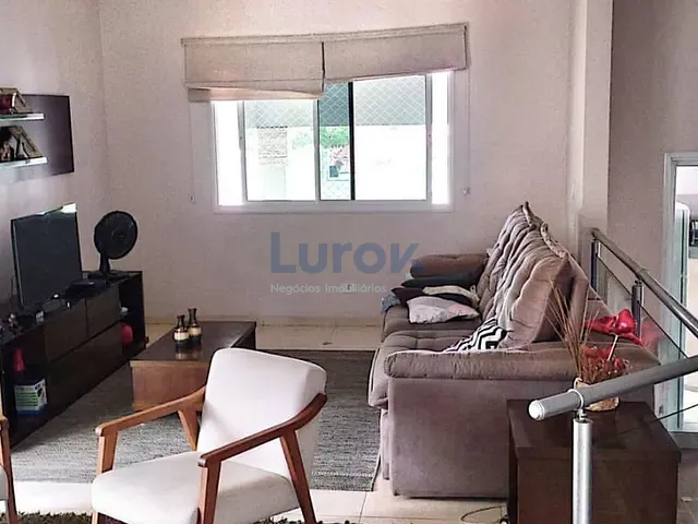 Casa com 315m² 3 quartos e 3 banheiros, à venda, no bairro Santa Cruz em Valinhos