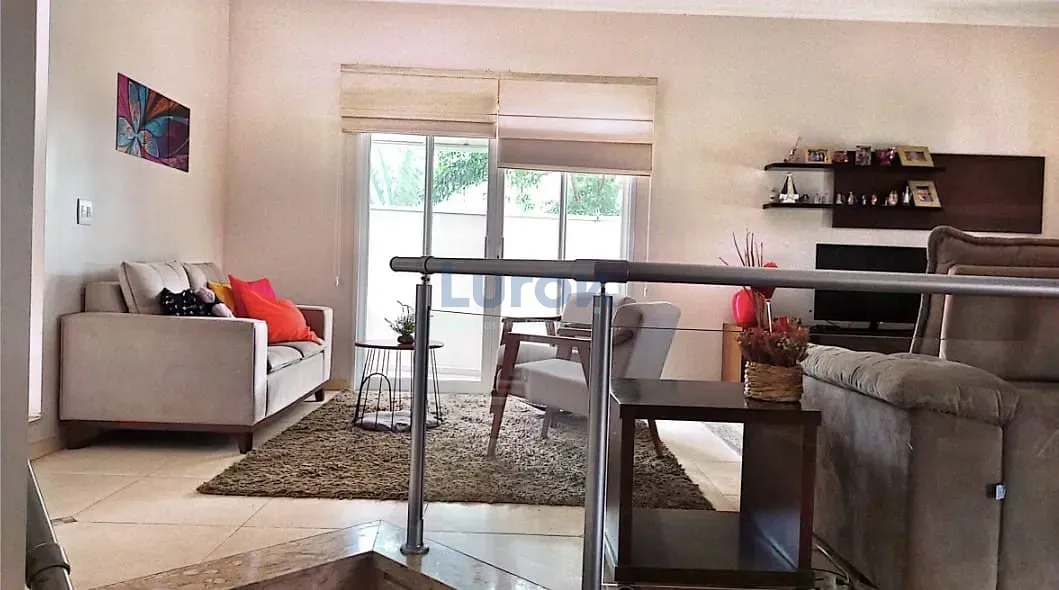 Casa, 3 quartos, 248 m² - Foto 4