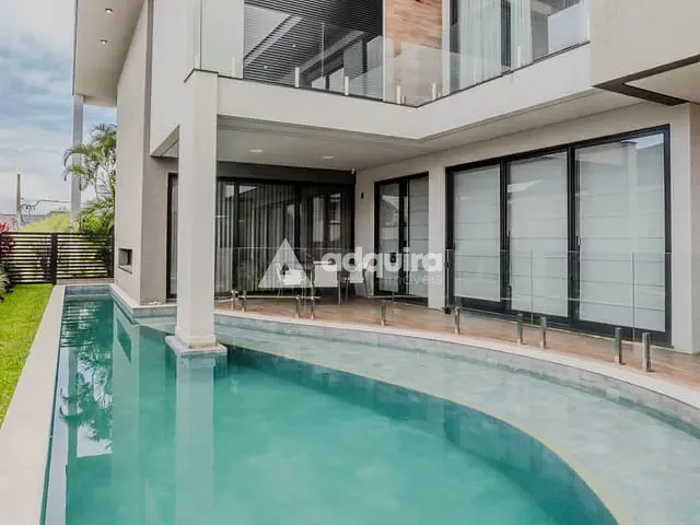 Casa com 800m² 4 quartos e 6 banheiros, à venda, no bairro Estrela em Ponta Grossa