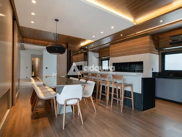 Casa com 800m² 4 quartos e 6 banheiros, à venda, no bairro Estrela em Ponta Grossa