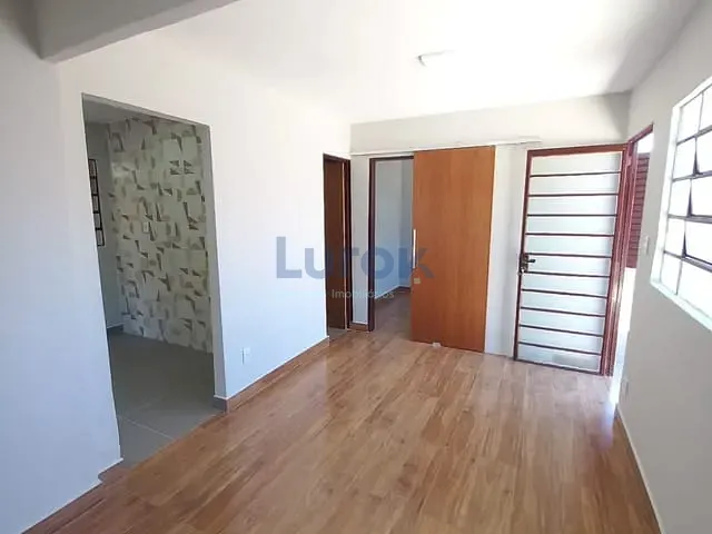 Casa com 217m² 2 quartos e 1 banheiro, para alugar, no bairro Jardim das Figueiras em Valinhos