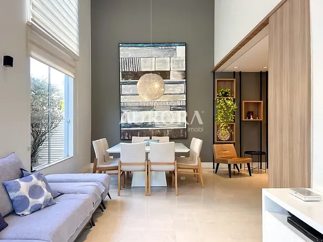 Casa com 373m² 3 quartos e 5 banheiros, à venda, no bairro Vivendas do Arvoredo em Londrina