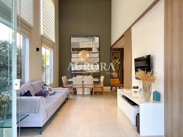 Casa com 373m² 3 quartos e 5 banheiros, à venda, no bairro Vivendas do Arvoredo em Londrina