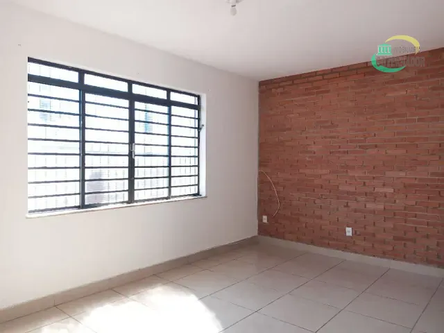 Casa com 200m² 3 quartos e 2 banheiros, à venda, no bairro Jardim Chapadão em Campinas
