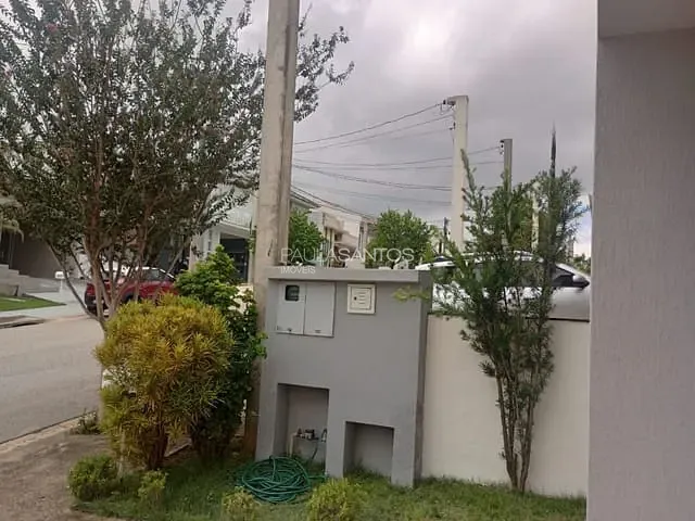 Casa com 200m² 3 quartos e 3 banheiros, à venda, no bairro Wanel Ville em Sorocaba