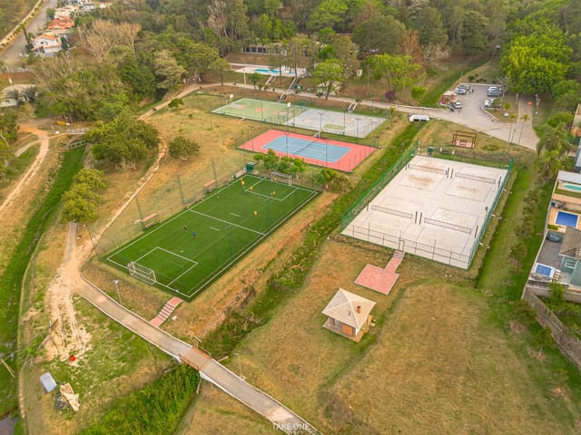 Foto do Casa - Casa no condomínio Residencial Itatiba Country Club para venda com 5 quartos, sendo 1 suíte, 350m² | Lares e Andares Imóveis