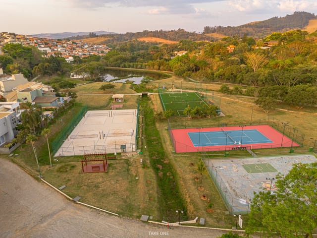 Foto do Casa - Casa no condomínio Residencial Itatiba Country Club para venda com 5 quartos, sendo 1 suíte, 350m² | Lares e Andares Imóveis