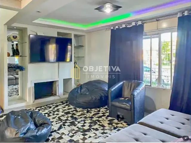 Casa 3 quartos e 3 banheiros, à venda, no bairro Sarandi em Porto Alegre