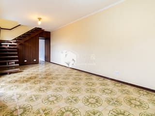 Foto do Casa-Casa tipo para venda em Parque São Domingos com 3 quartos, sendo 3 suítes, 150m²