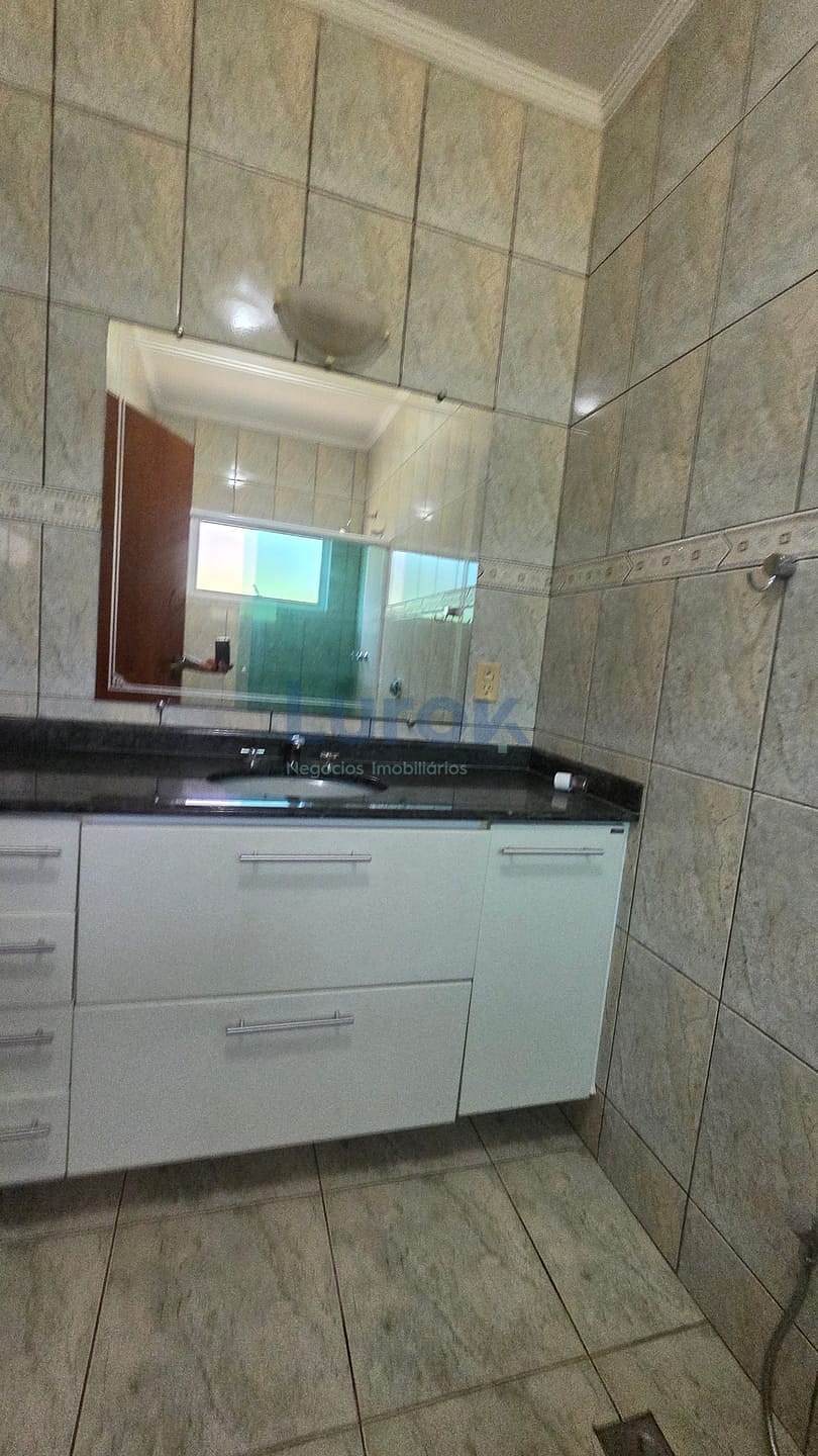 Casa, 3 quartos, 230 m² - Foto 11