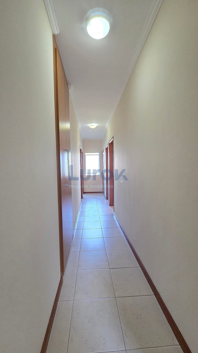 Casa, 3 quartos, 230 m² - Foto 12