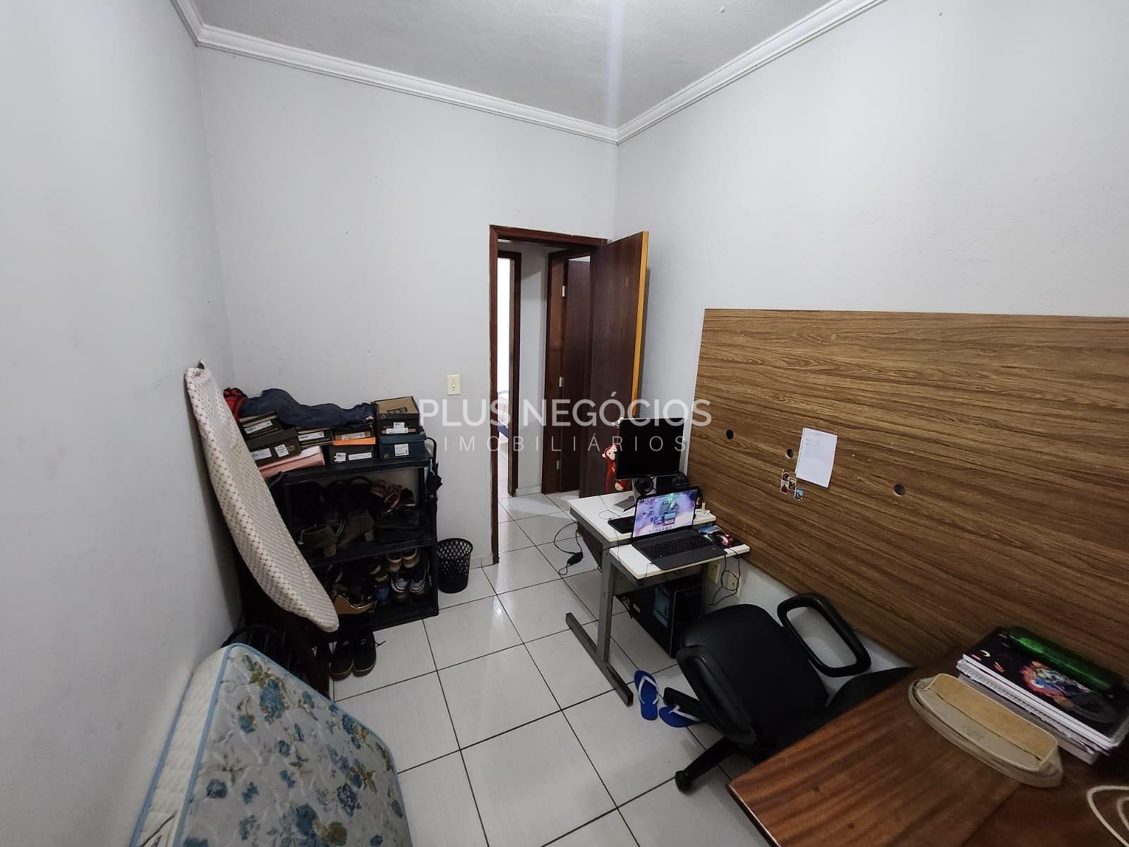 Casa à venda com 3 quartos, 76m² - Foto 16