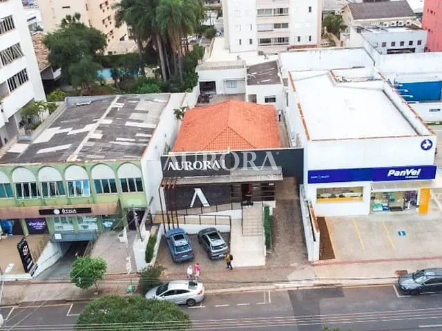 Casa com 732m², para alugar, no bairro Centro em Londrina