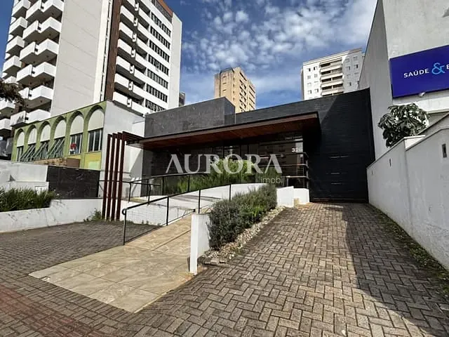 Casa com 732m², para alugar, no bairro Centro em Londrina