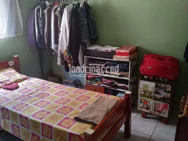Casa à venda, no bairro Jardim Nova Esperança em Londrina