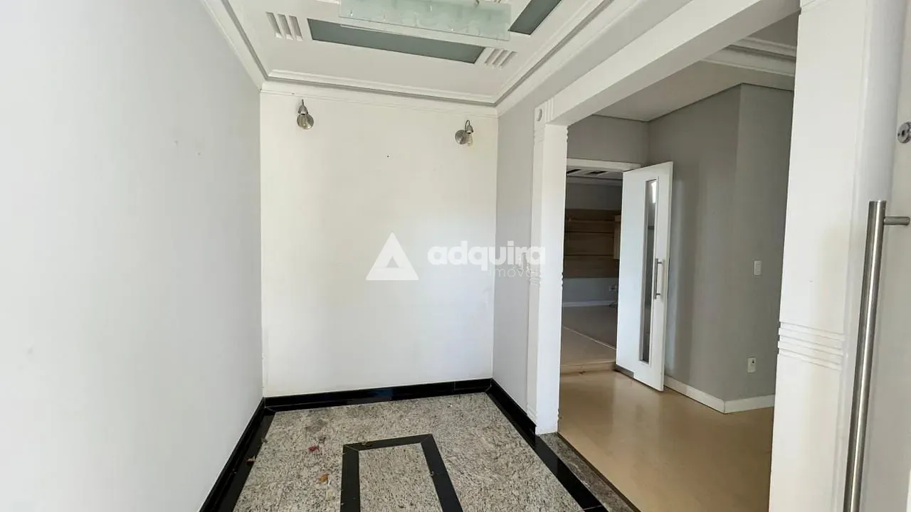 Casa, 3 quartos, 290 m² - Foto 2
