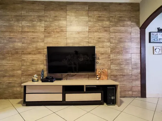 Casa com 250m² 3 quartos e 3 banheiros, à venda, no bairro Jardim do Vale em Jacareí
