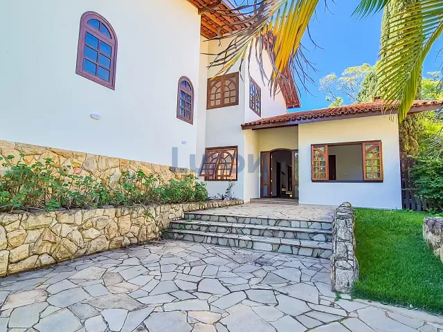 Casa com 1032m² 3 quartos e 5 banheiros, para alugar, no bairro Joapiranga em Valinhos