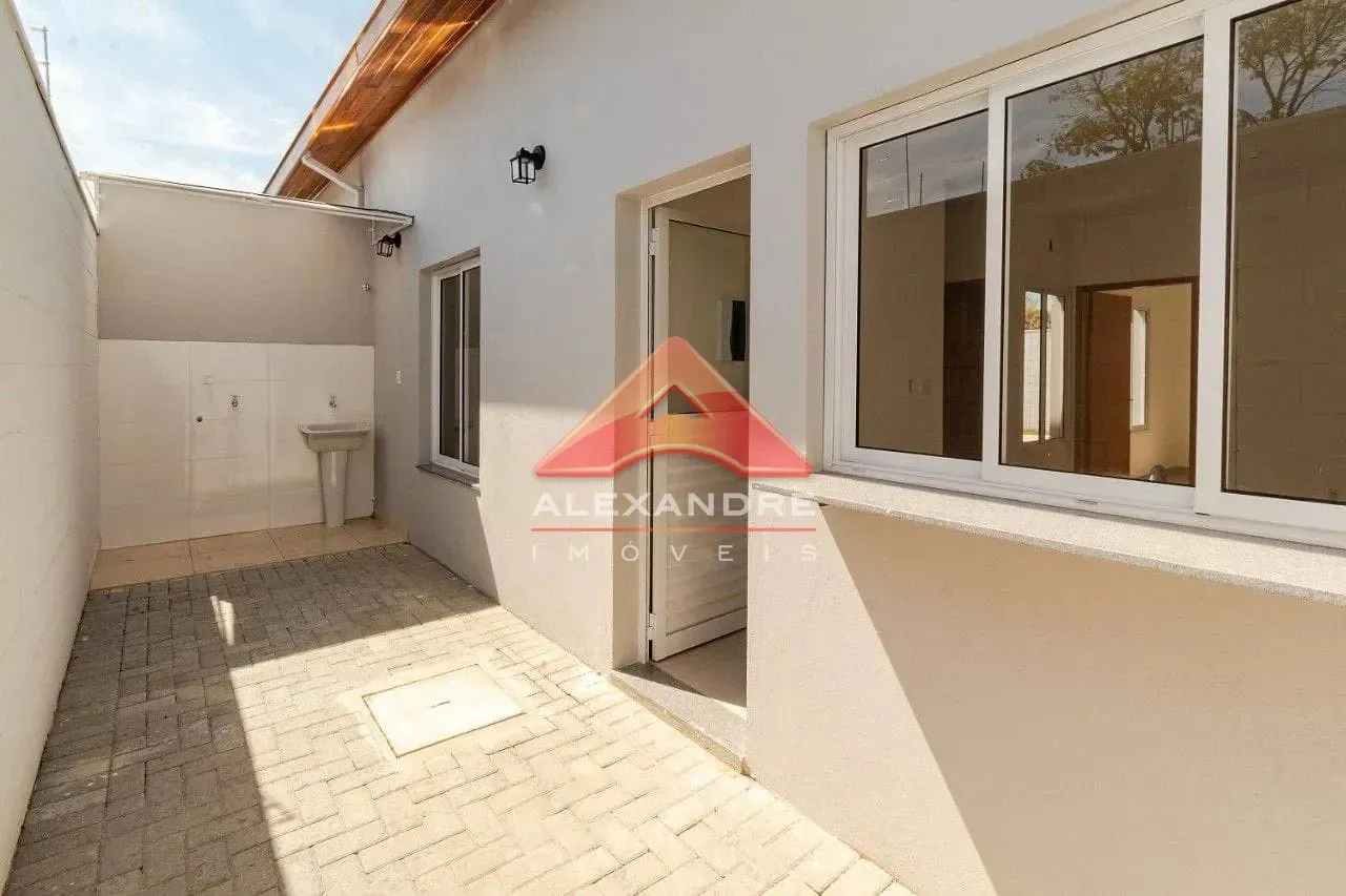 Casa, 2 quartos, 64 m² - Foto 1