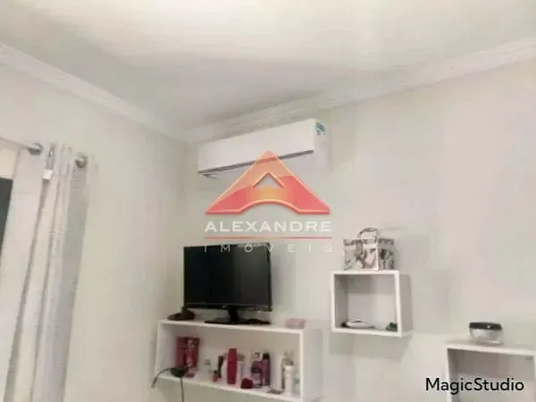 Casa, 3 quartos, 220 m² - Foto 9