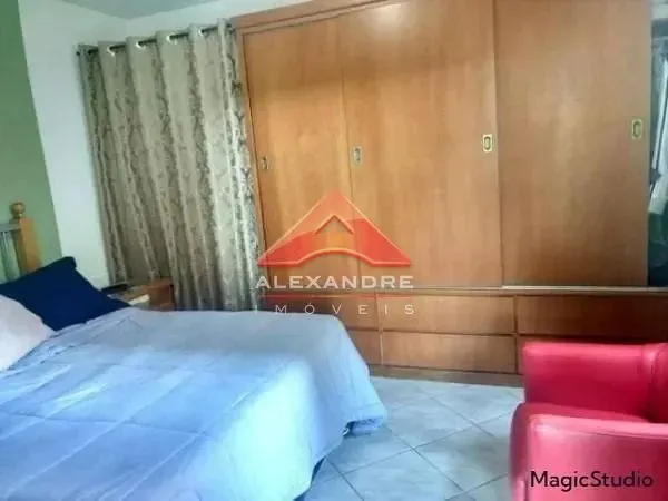 Casa, 3 quartos, 220 m² - Foto 12