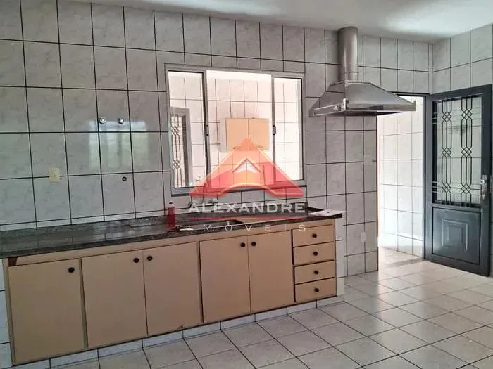 Casa, 3 quartos, 200 m² - Foto 7