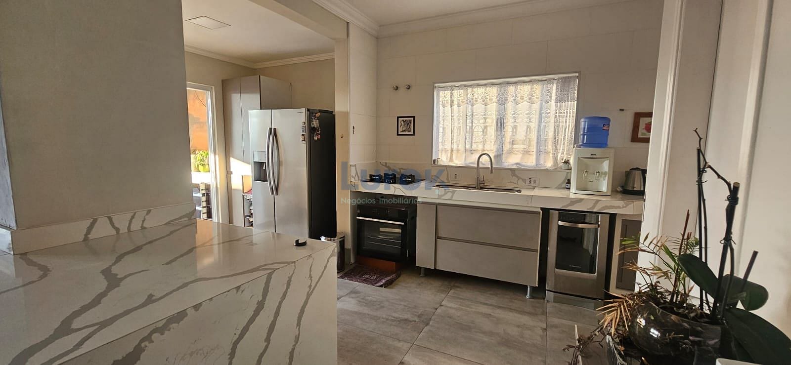 Casa, 3 quartos, 234 m² - Foto 15