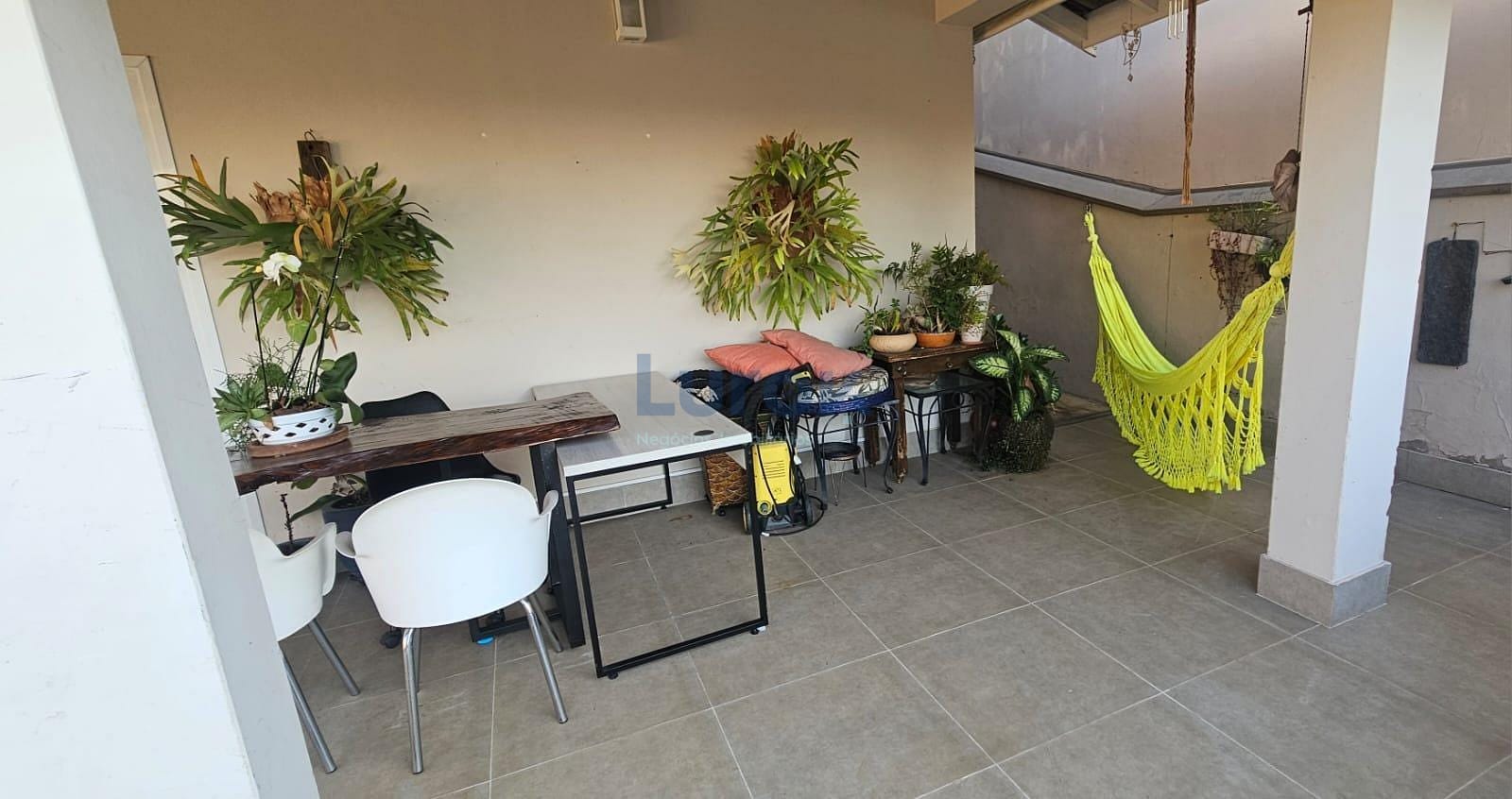 Casa, 3 quartos, 234 m² - Foto 35