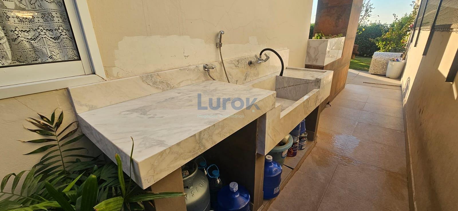 Casa, 3 quartos, 234 m² - Foto 36