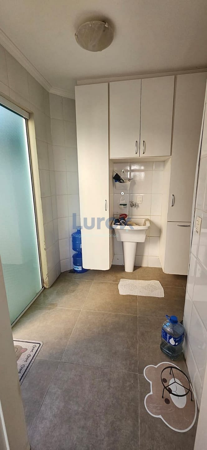 Casa, 3 quartos, 234 m² - Foto 34