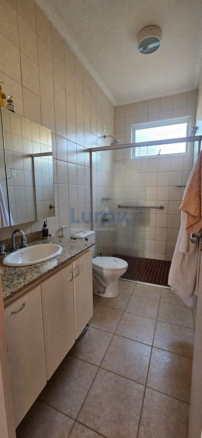 Casa, 3 quartos, 234 m² - Foto 17