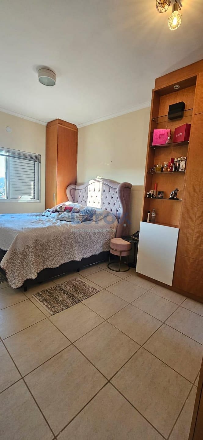 Casa, 3 quartos, 234 m² - Foto 23