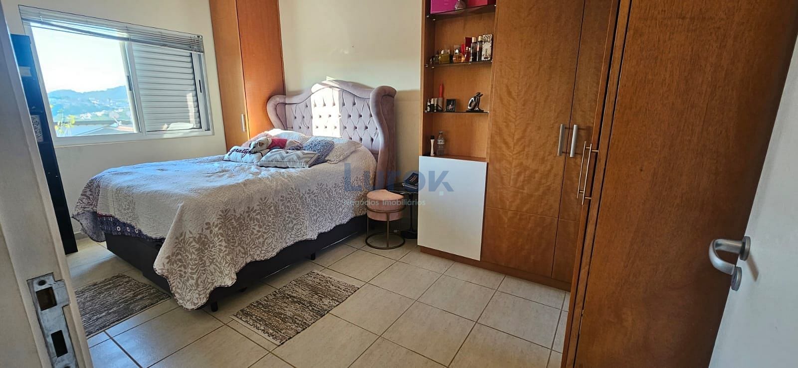 Casa, 3 quartos, 234 m² - Foto 22