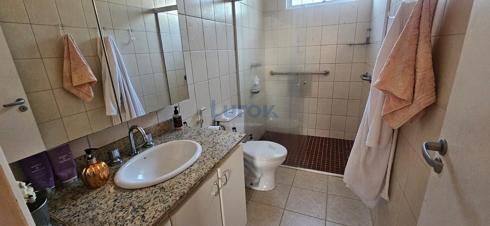 Casa, 3 quartos, 234 m² - Foto 19