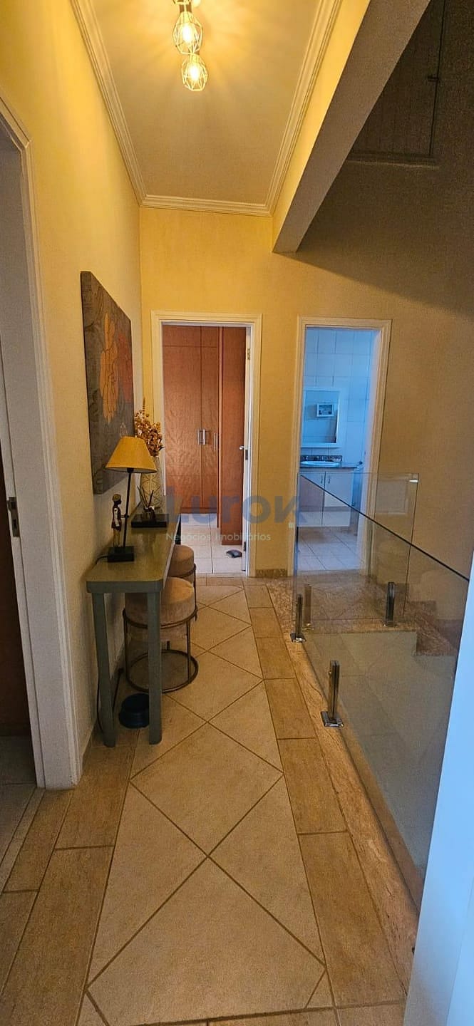 Casa, 3 quartos, 234 m² - Foto 9