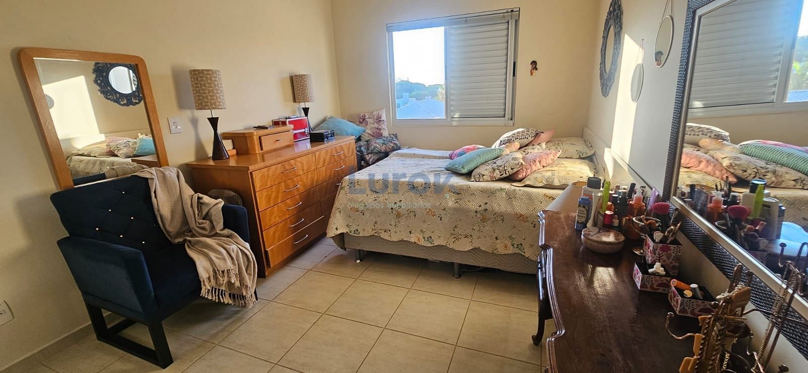 Casa, 3 quartos, 234 m² - Foto 26