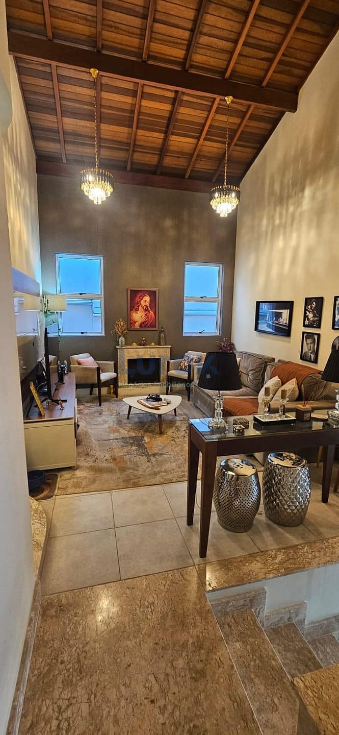 Casa, 3 quartos, 234 m² - Foto 5