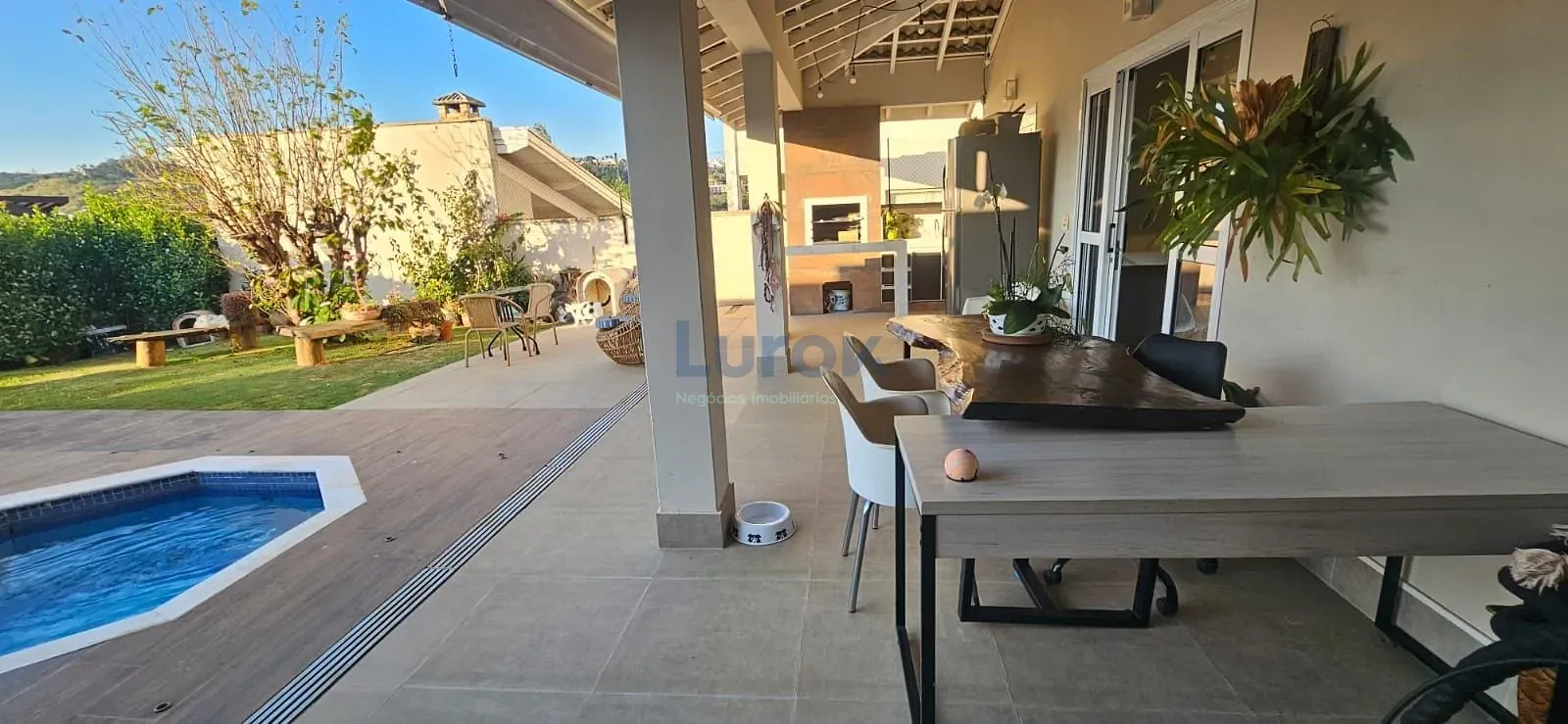 Casa, 3 quartos, 234 m² - Foto 40