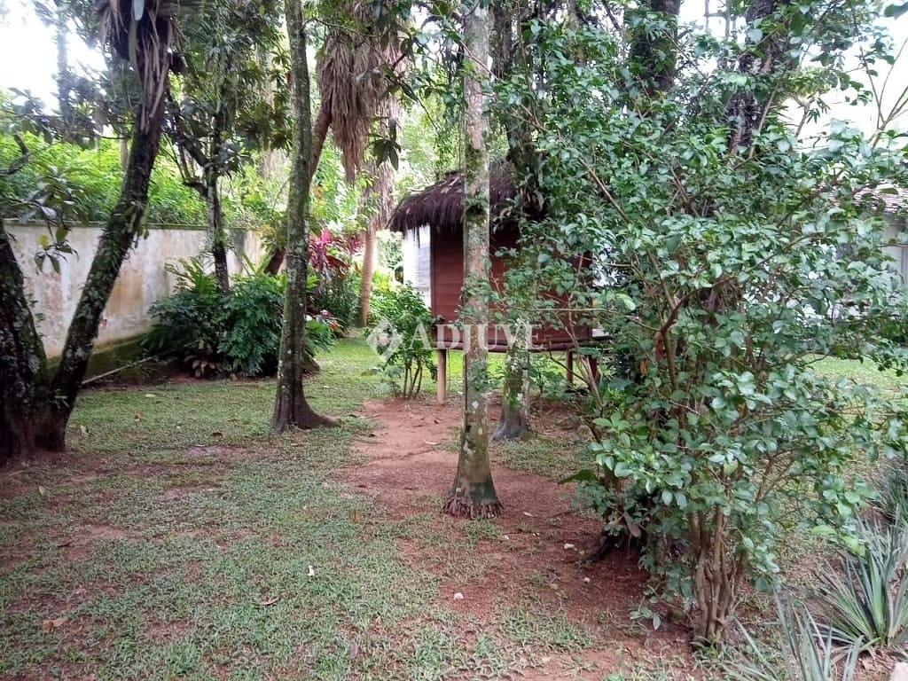 Casa à venda com 5 quartos, 200m² - Foto 15