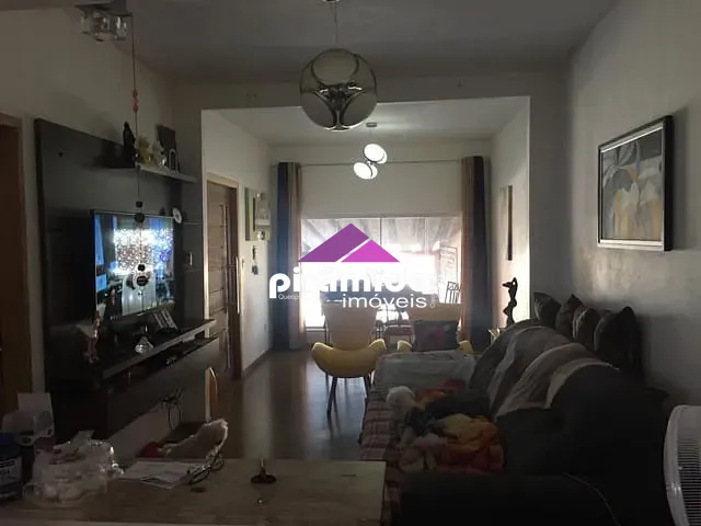 Casa com 250m² 2 quartos e 1 banheiro, à venda, no bairro Jardim Telespark em São José dos Campos