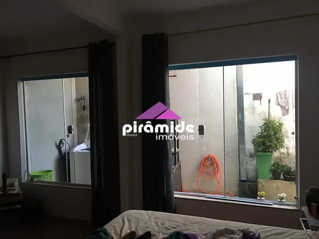 Casa com 250m² 2 quartos e 1 banheiro, à venda, no bairro Jardim Telespark em São José dos Campos