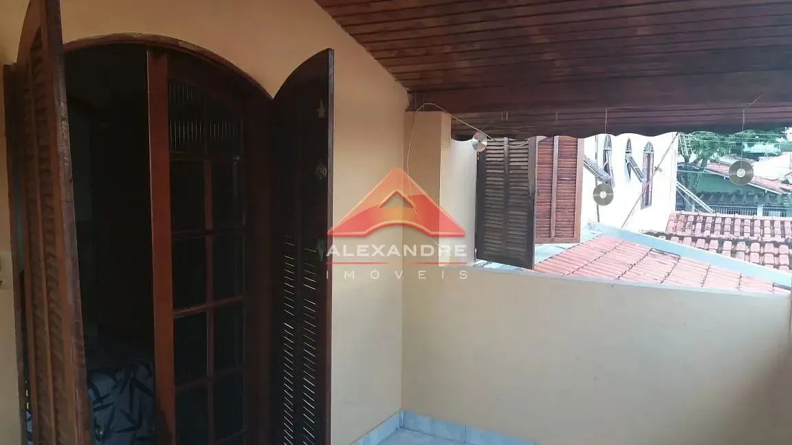 Casa, 4 quartos, 180 m² - Foto 10