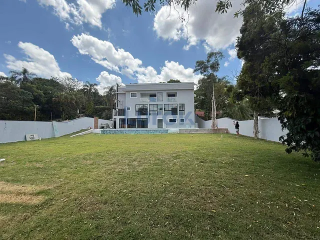 Casa com 1000m² 5 quartos e 9 banheiros, à venda, no bairro Vale do Itamaracá em Valinhos