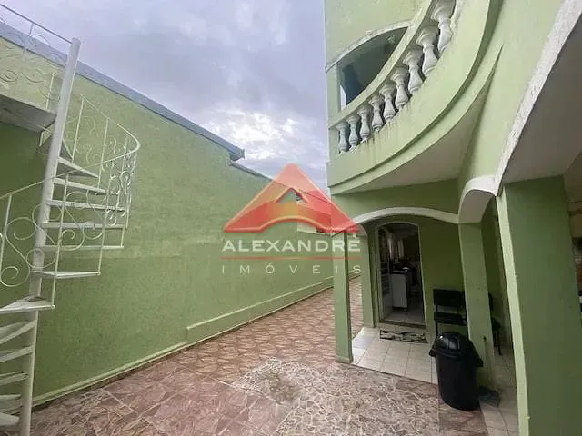 Casa, 3 quartos, 271 m² - Foto 10