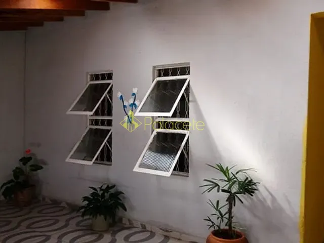 Casa com 156m² 3 quartos e 1 banheiro, à venda, no bairro Conjunto Habitacional Terra dos Ipês II (Fase II) em Pindamonhangaba