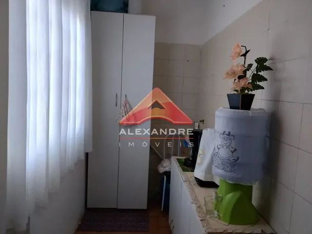 Casa com 1075m² 2 quartos e 1 banheiro, à venda, no bairro Chácaras Pousada do Vale em São José Dos Campos