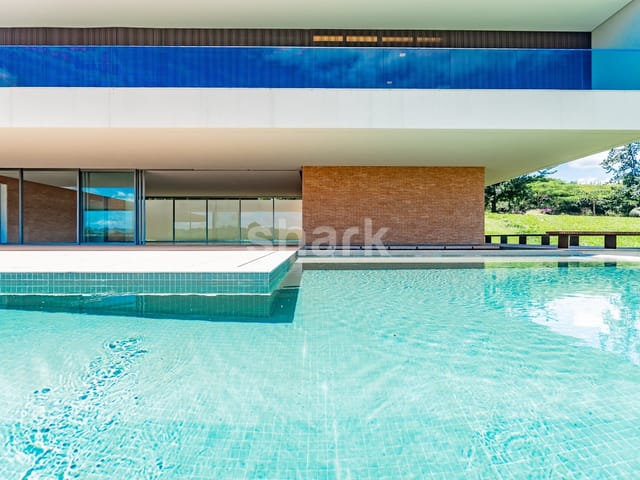 Casa com 3180m² 6 quartos e 8 banheiros, à venda ou para alugar, no bairro Condomínio Quinta da Baroneza II em Bragança Paulista