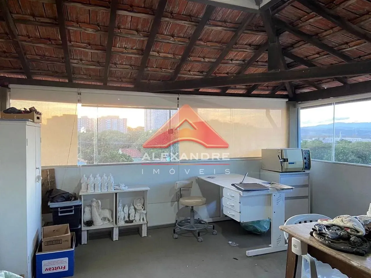 Casa, 4 quartos, 340 m² - Foto 21